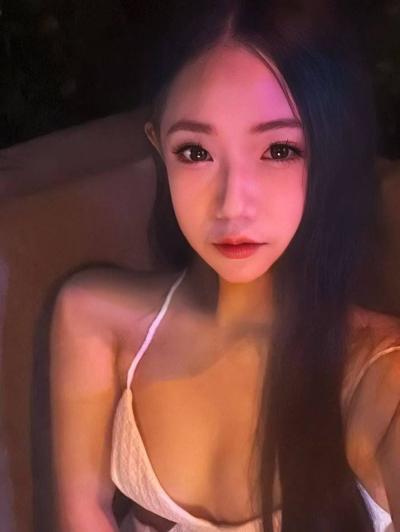 白云京溪水汇94，美女多多