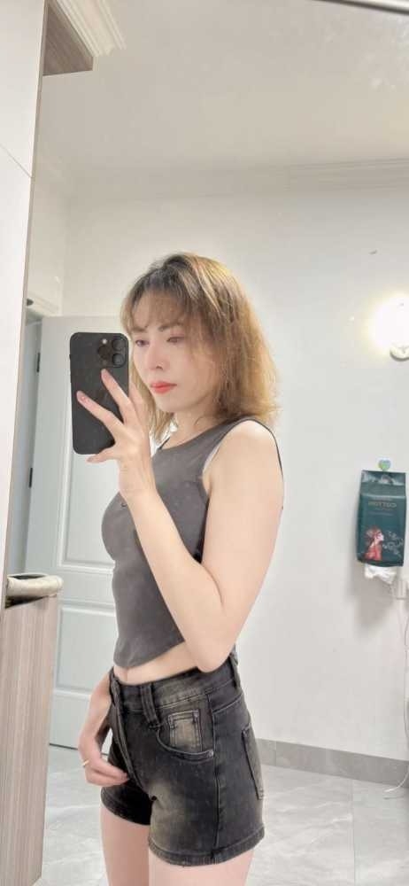 番禺长腿白嫩美眉-小青
