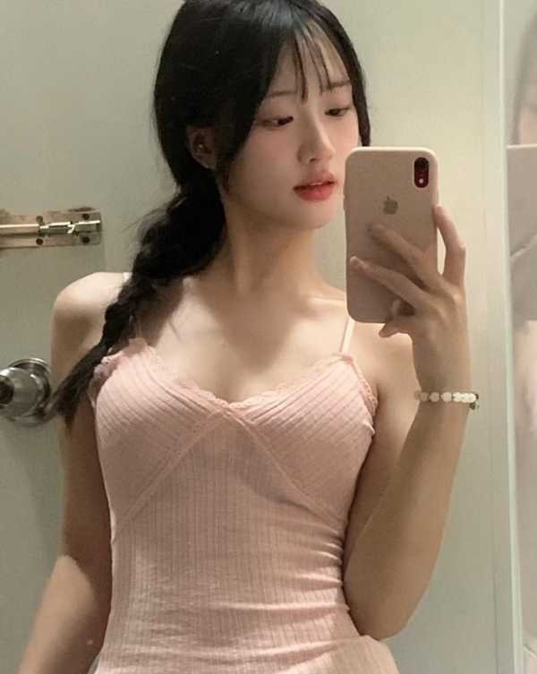 海珠极品嫩妹服务-小月