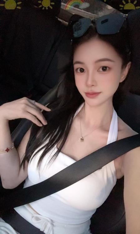 美乳性感静静