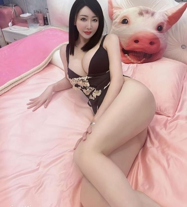 36Ｃ木瓜奶 骚老师